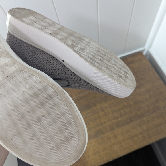 Steve Madden Gray High-Top Sneakers - Picture 5 of 8